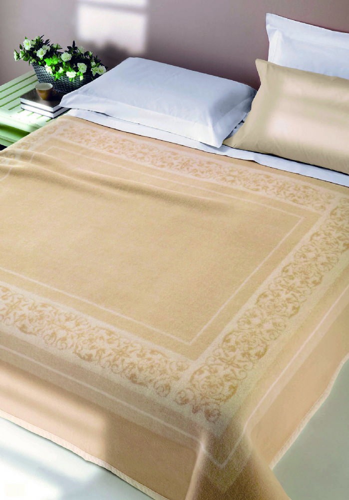 Vacchetti | Coperta 2 Piazze 450gr. Bordo Tessuto Greta Lana 100% Vergine Nuova Zelanda